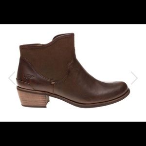 UGG penelope chestnut boot